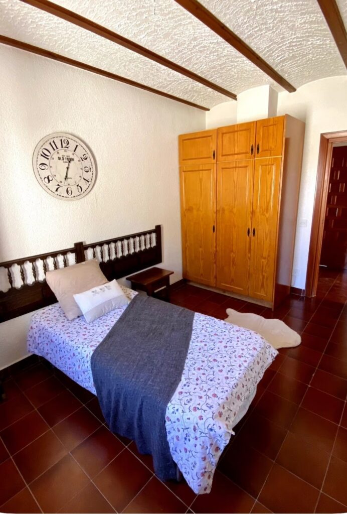Divorce to Domination Retreat Double Bedroom Alicante